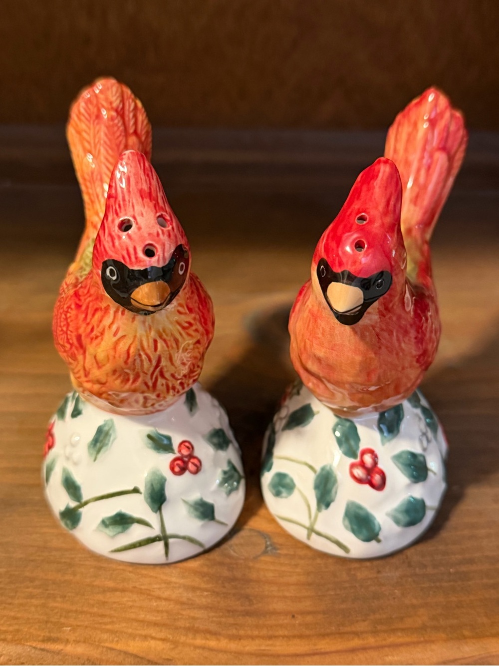 Pfaltzgraff Ceramic Cardinal Salt and Pepper Shaker Set